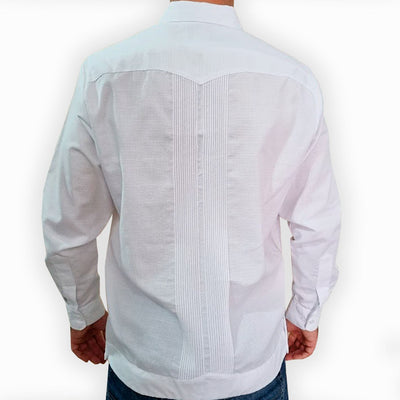 Groom wearing white embroidered wedding guayabera – Casa Habana Collection