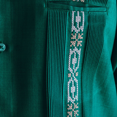 close-up of emerald green linen cotton guayabera fabric